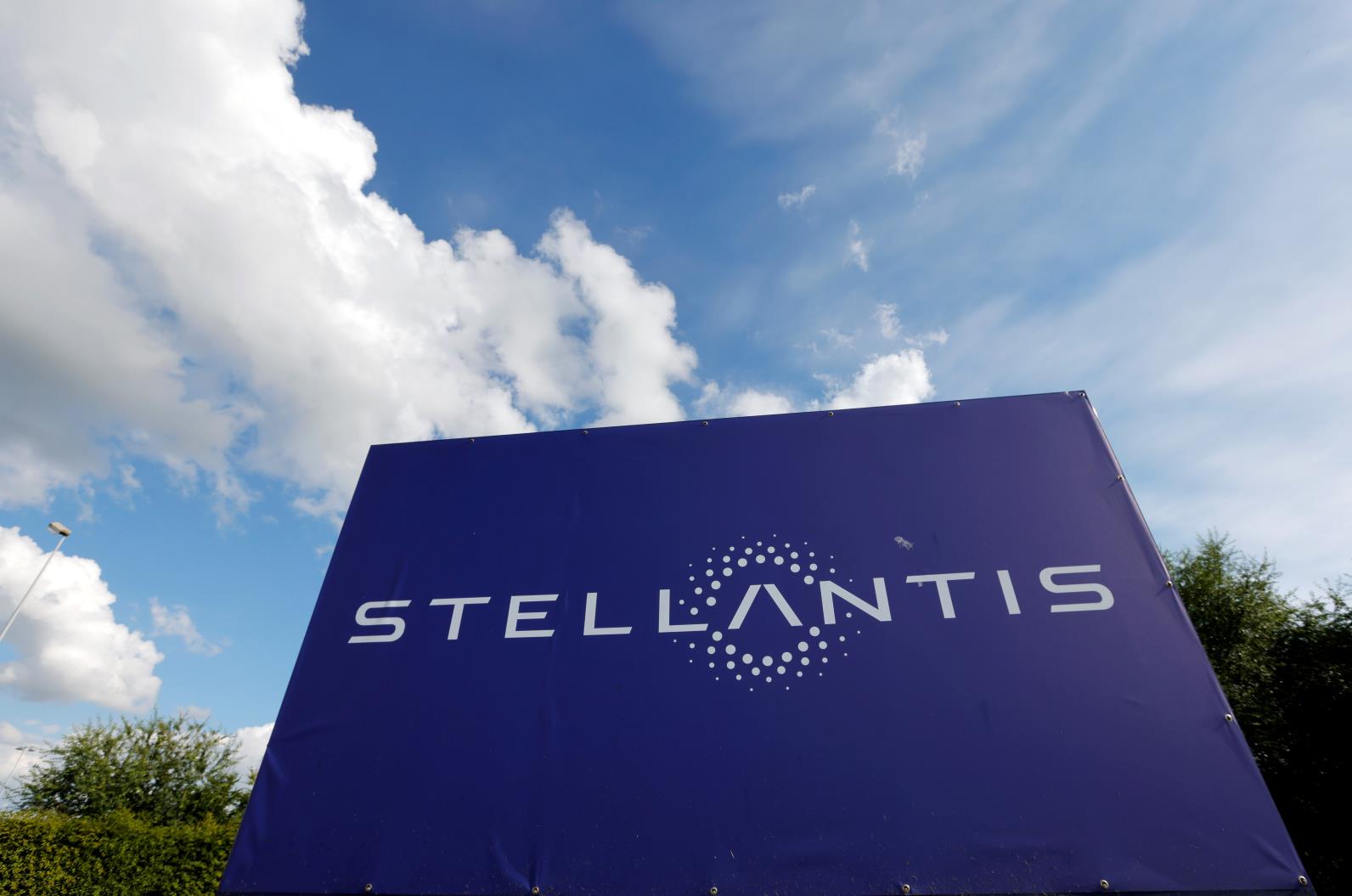 意大利暂无投资Stellantis的计划