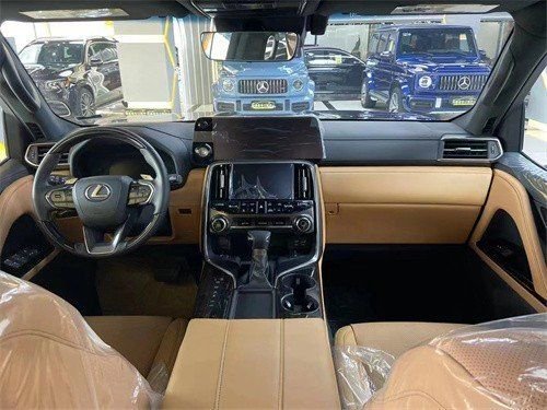 雷克萨斯LX600中东版配置报价详解