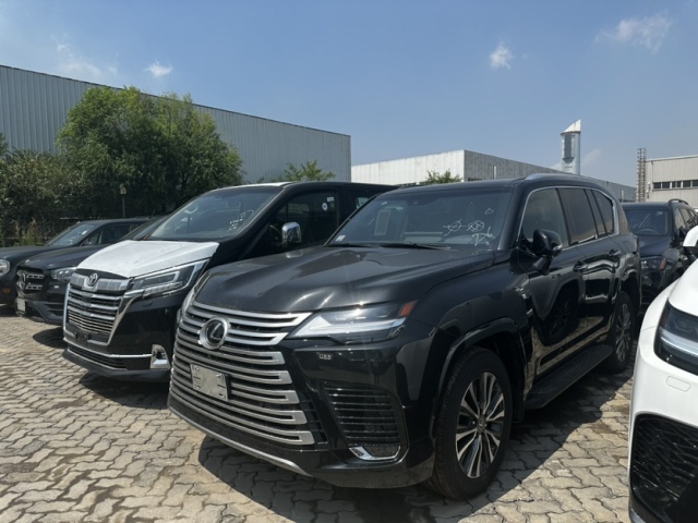 雷克萨斯LX600现车可提 最新价格导购 可分期