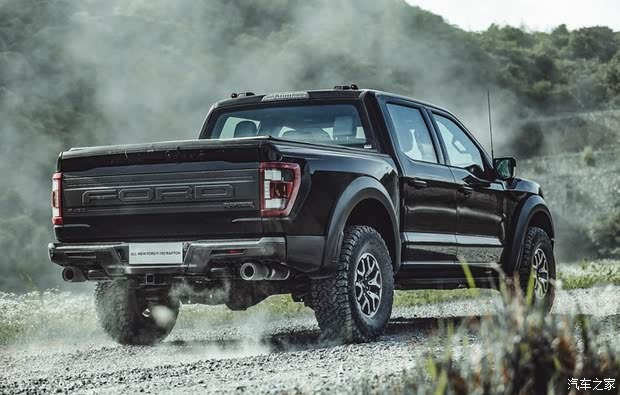 现购福特F-150墨版让利直降10万 欢迎上门试驾